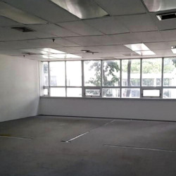 North Bridge Centre (D7), Office #622648651